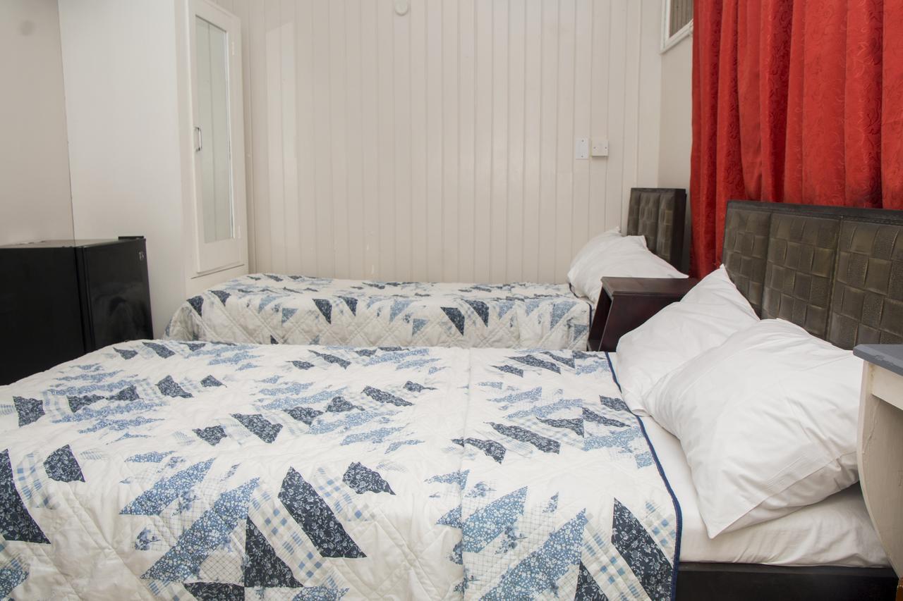 Windjammer International Cuisine & Comfort Inn Georgetown Eksteriør billede